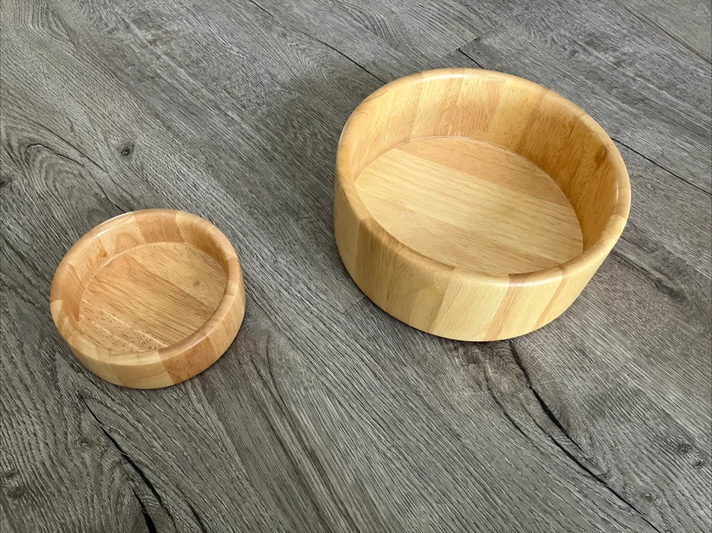 Wooden Bowl Set - 2 Bowls thumbnail