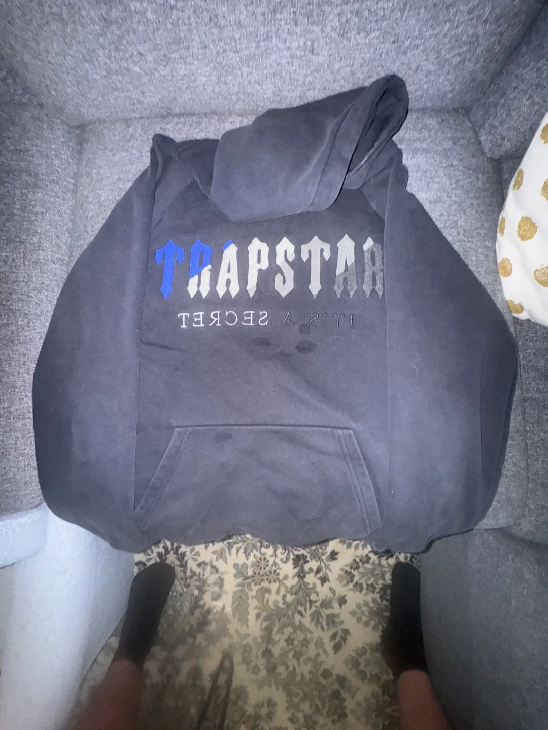Trapstar Black Hoodie - Size M thumbnail