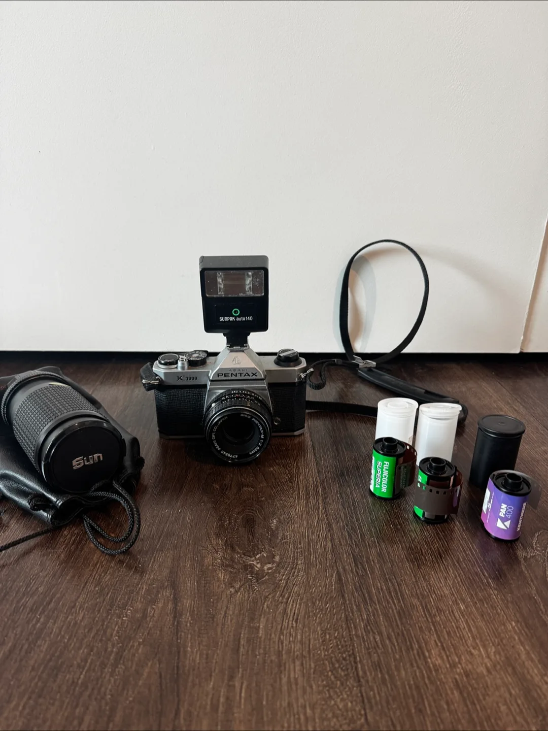 Pentax K1000 35mm Camera with Accessories thumbnail