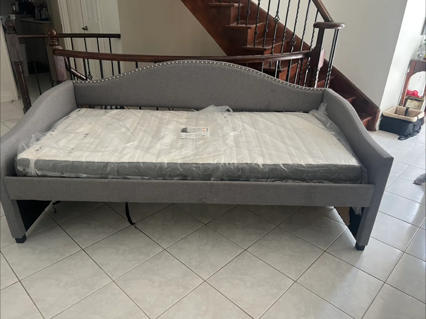 Grey Daybed with Brand new mattress thumbnail