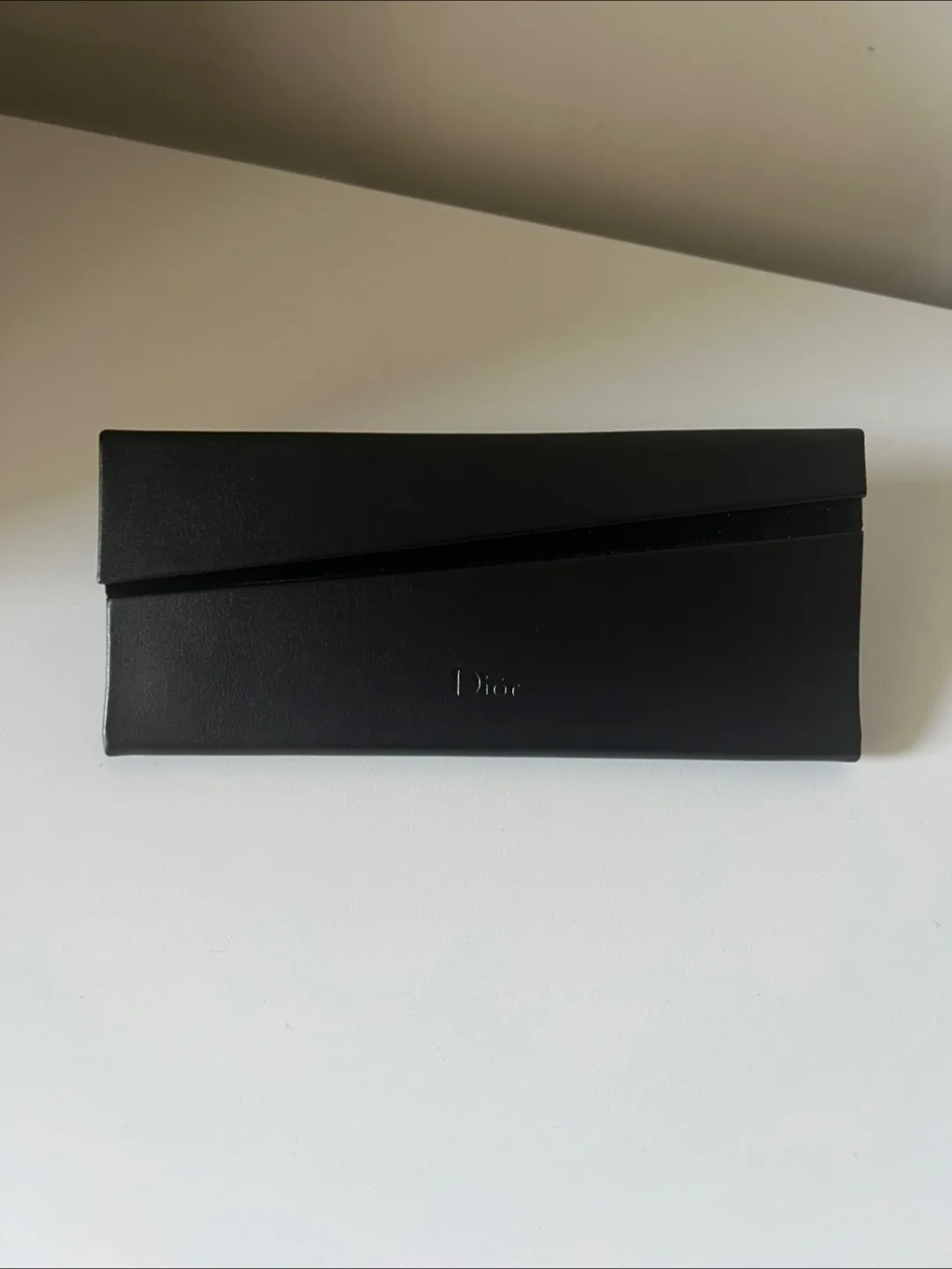 Brand new in box Christian Dior Sunglasses 100% authentic!!! image indicator(8)