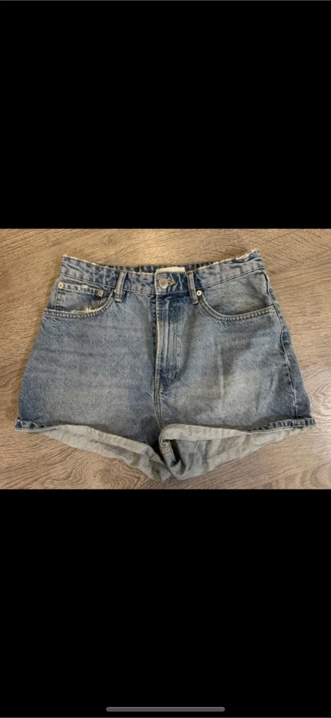 Zara Denim Shorts - Size 8 - $10 each thumbnail