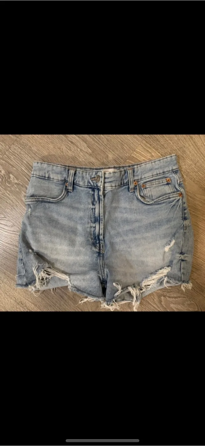 Zara Denim Shorts - Size 8 - $10 each image indicator(3)