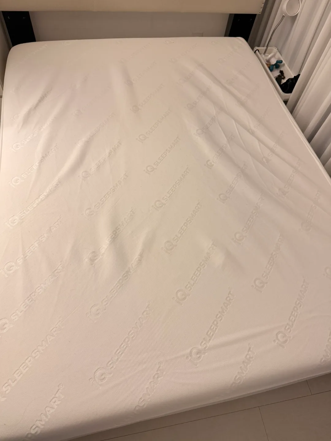 Tempur-Pedic & IQ SleepSmart Mattress image indicator(3)