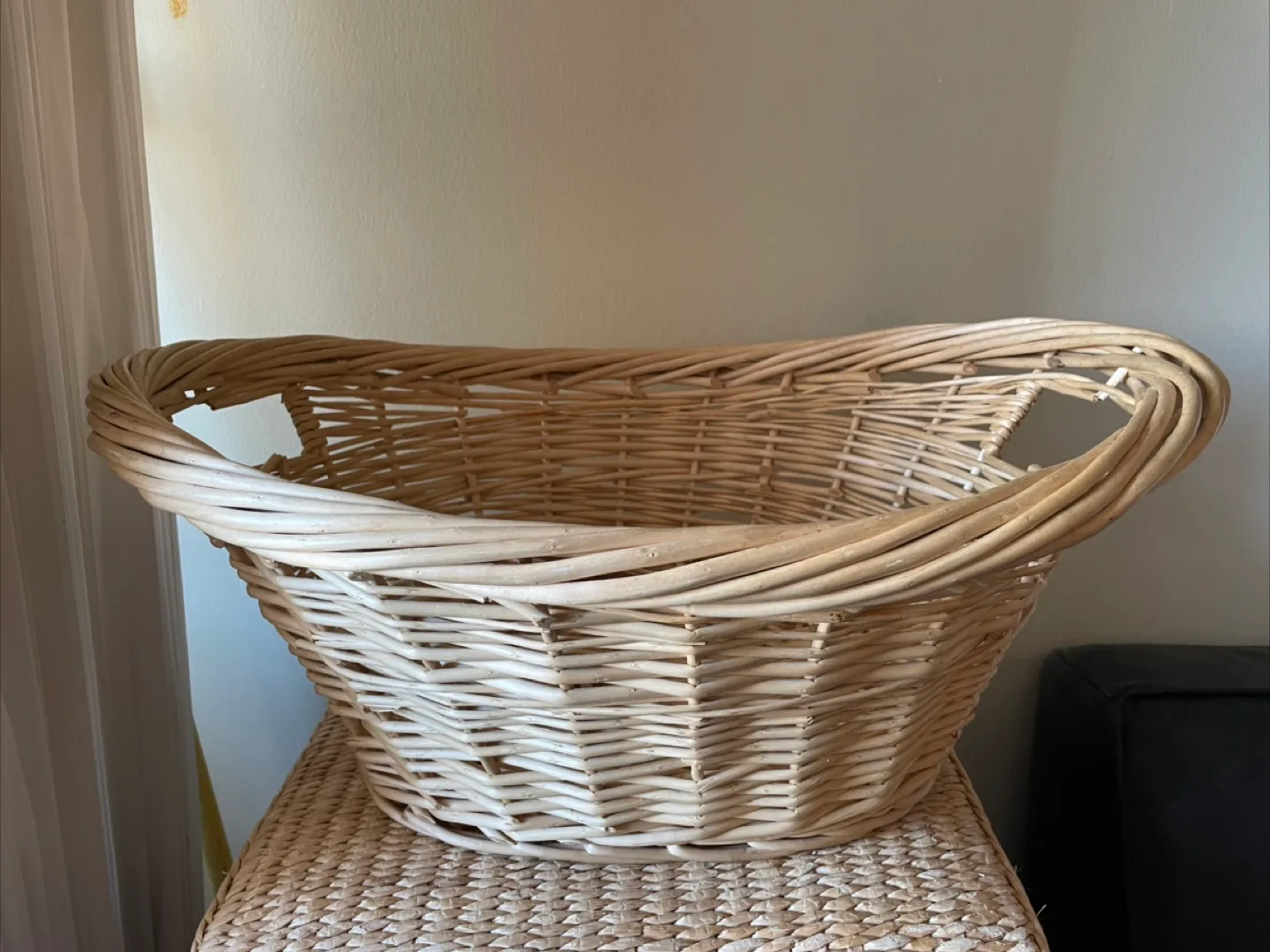 Wicker Basket - Beige image indicator(2)