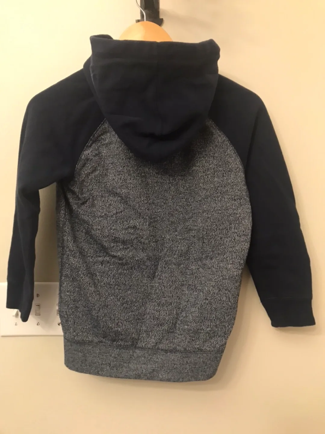 Roots Kids Full Zip Hoodie - Size L (9-10 yrs) image indicator(2)