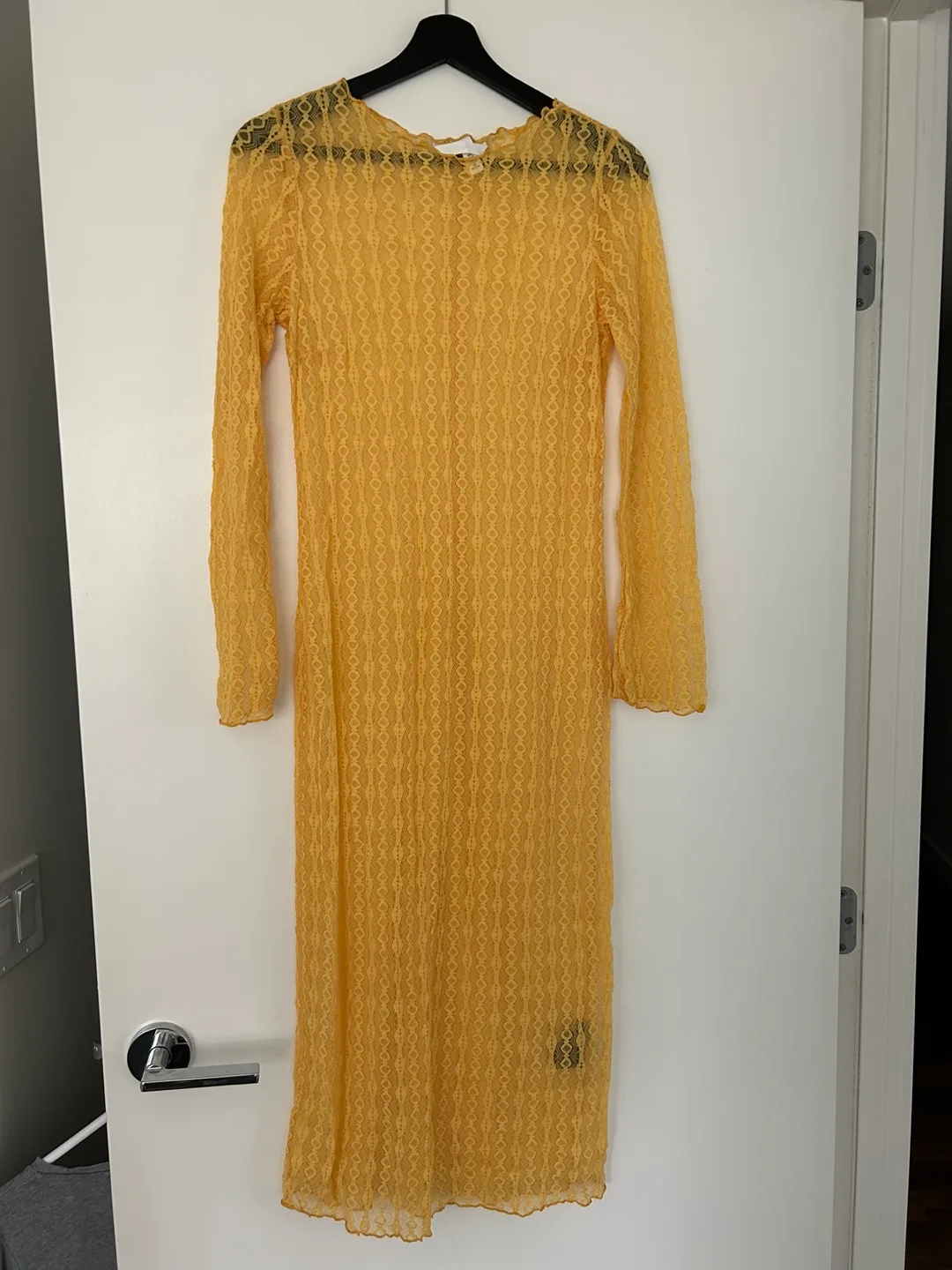 H&M Yellow coverup beach wear - Size M thumbnail