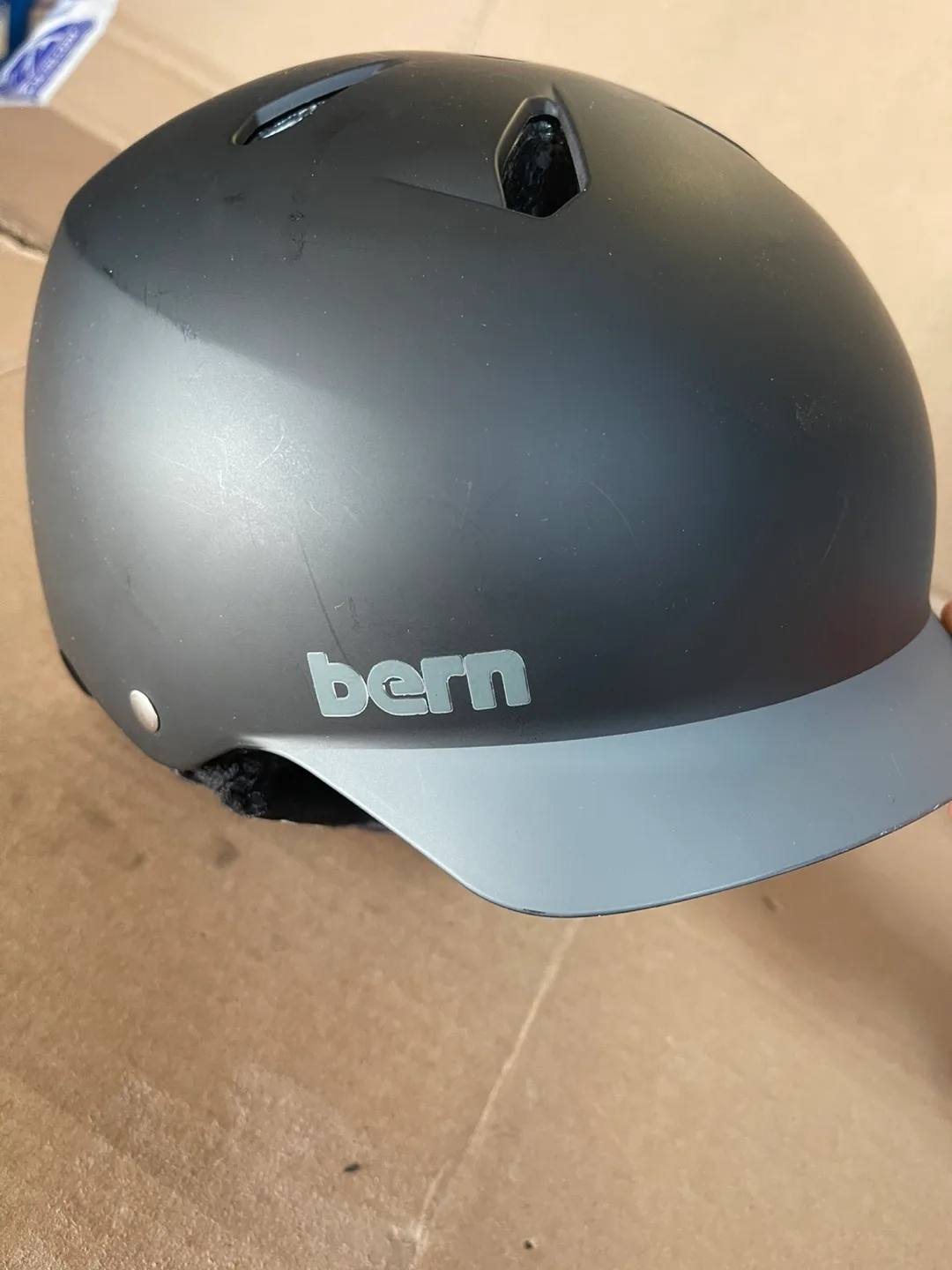 Bern Ski/Snowboard Helmet - Black image indicator(4)