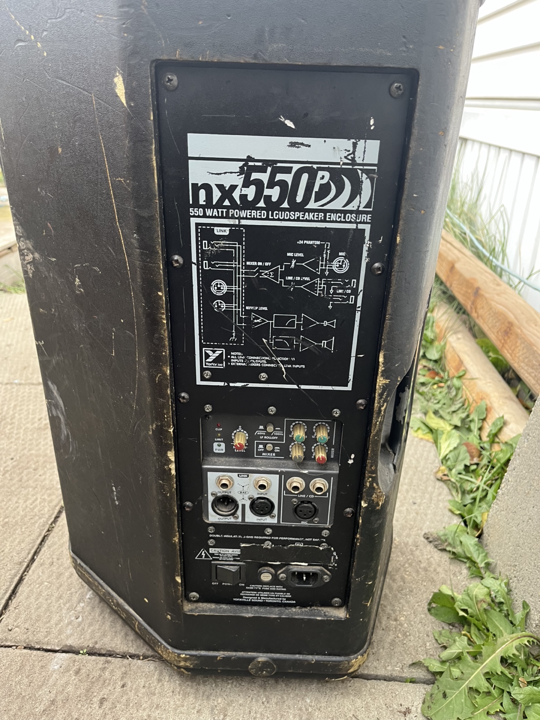 Yorkville NX550P & Peavey 115Ti Speakers