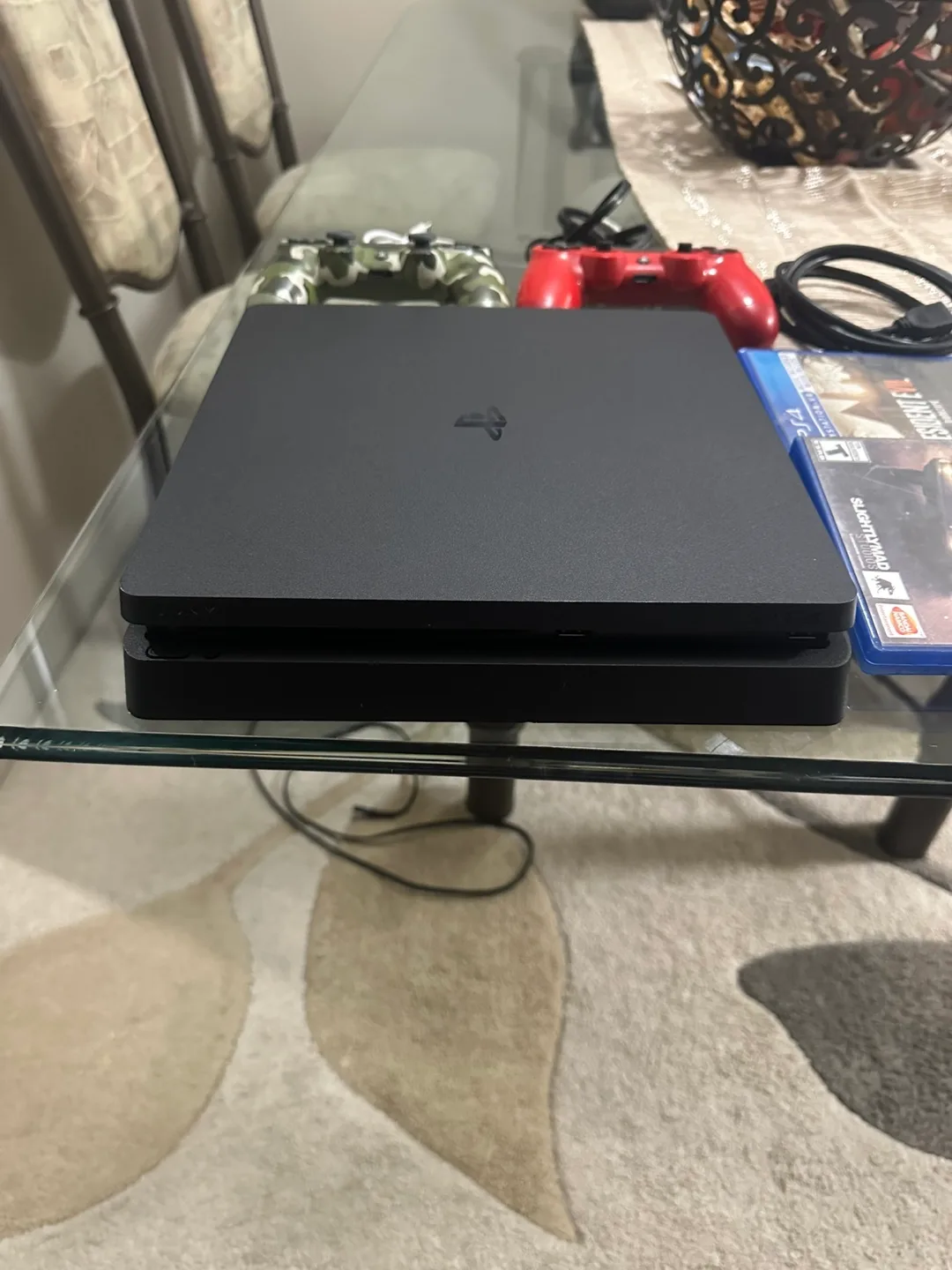 PlayStation 4 in like-new, mint condition — barely used thumbnail