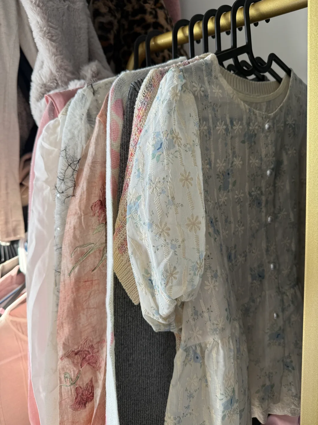 Assorted Women's Cardigans & Tops thumbnail