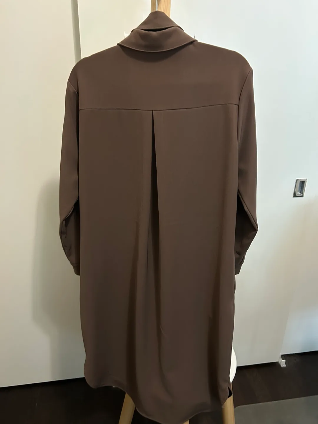 Brown Dress image indicator(2)