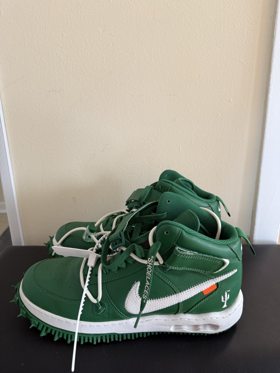 Nike x Off-White Air Force 1 Mid Pine Green