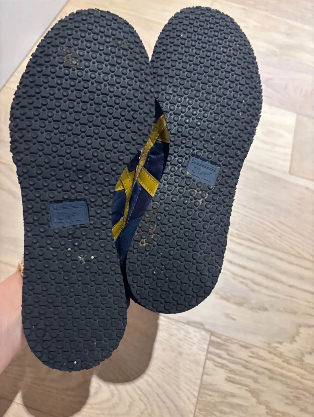 Onitsuka Tiger Blue & Gold Sneakers image indicator(3)