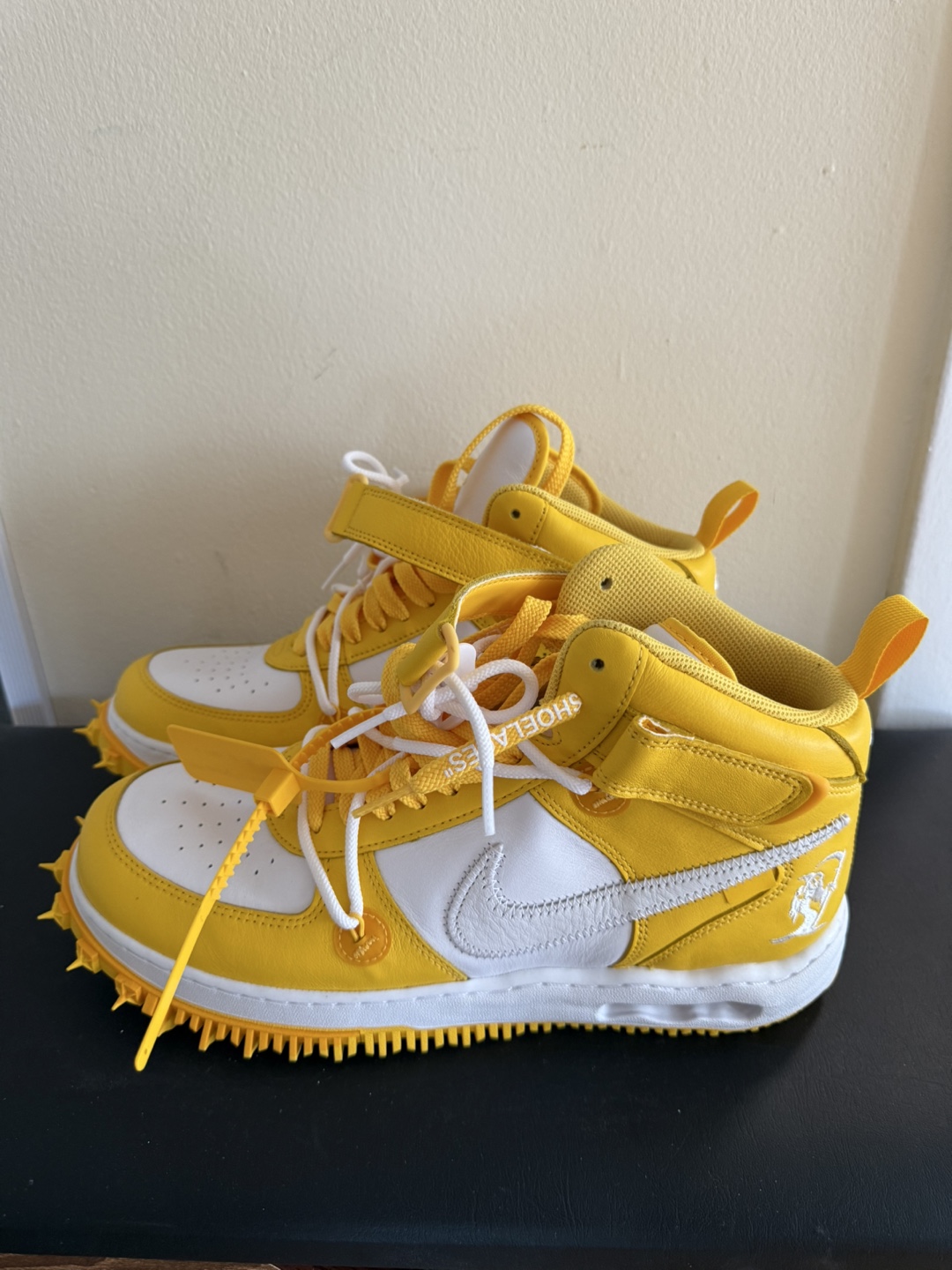 Nike Air Force 1 Mid Off-White Yellow