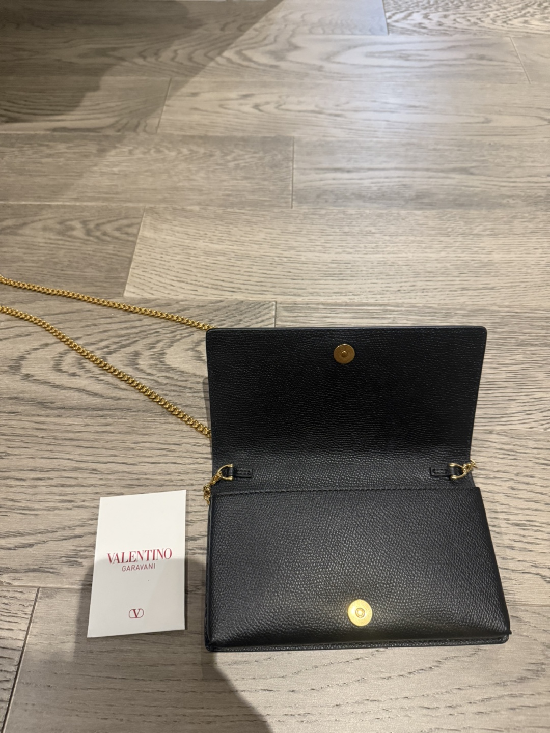Valentino Garavani Black Wallet on Chain - photo 3