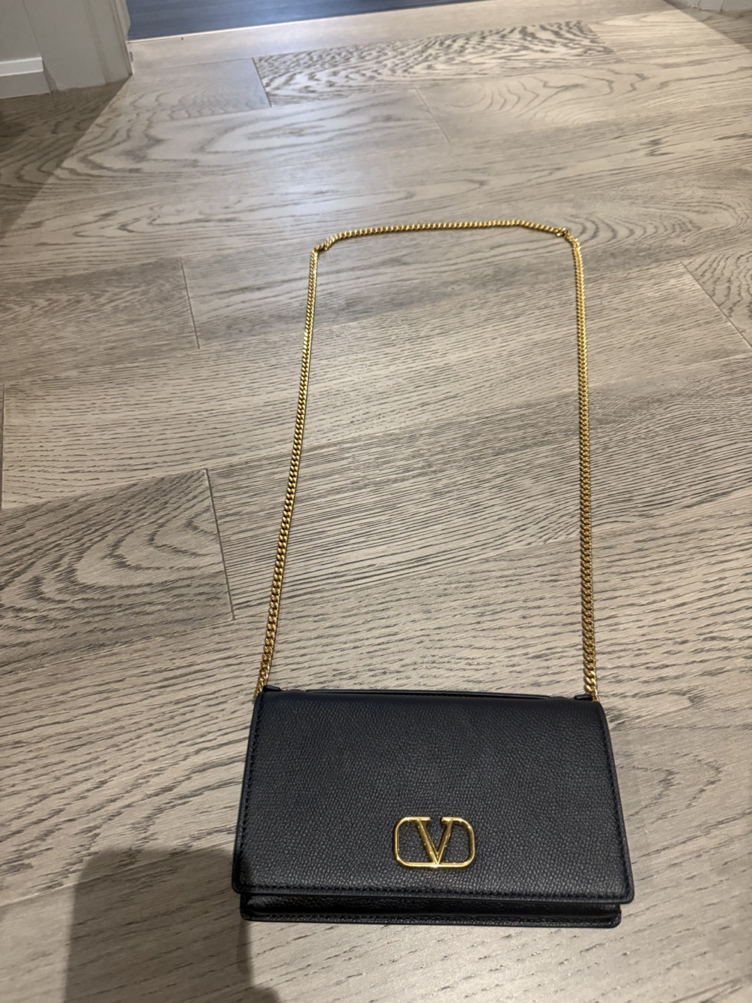 Valentino Garavani Black Wallet on Chain