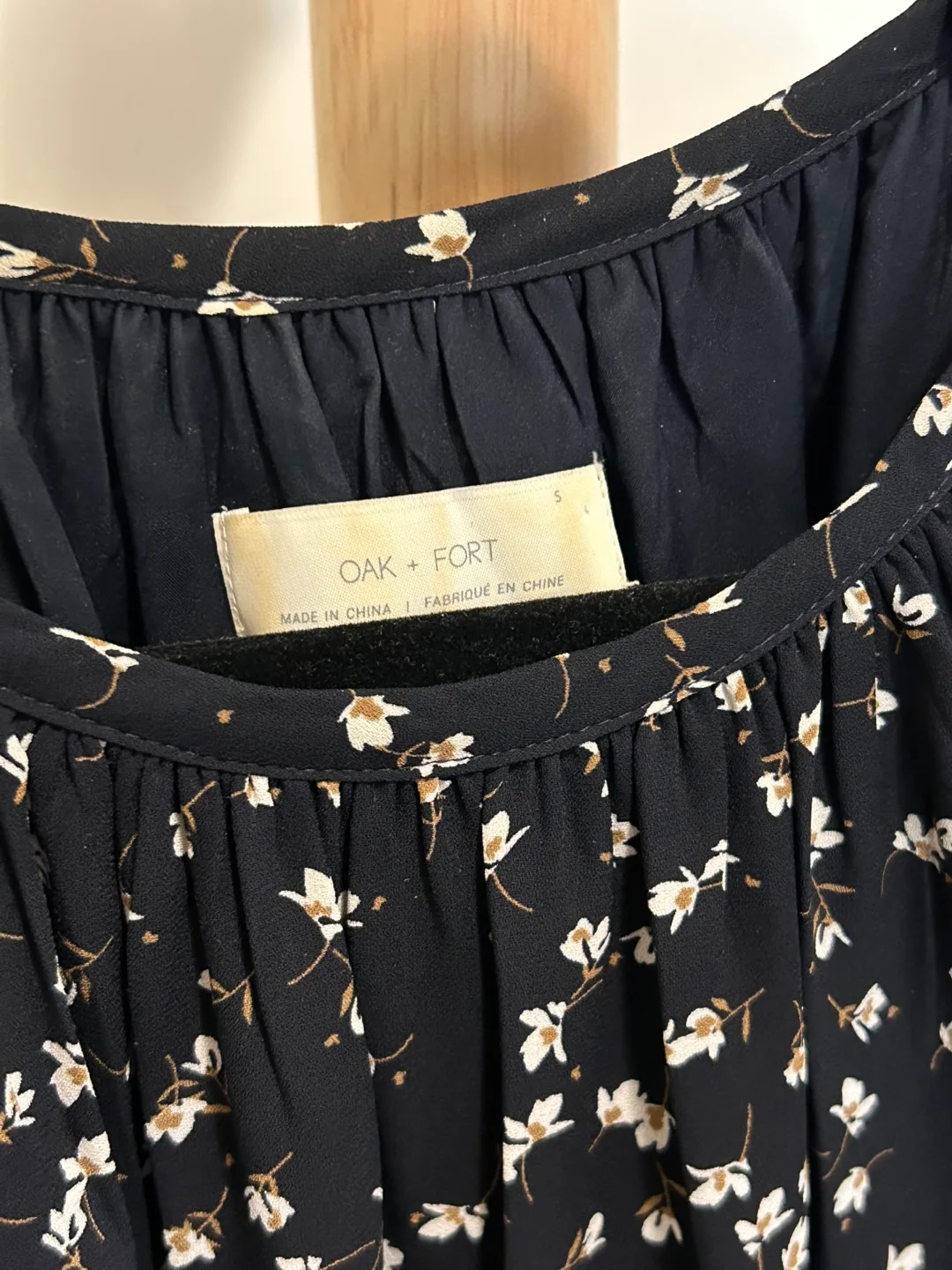 Oak + Fort Dress image indicator(2)