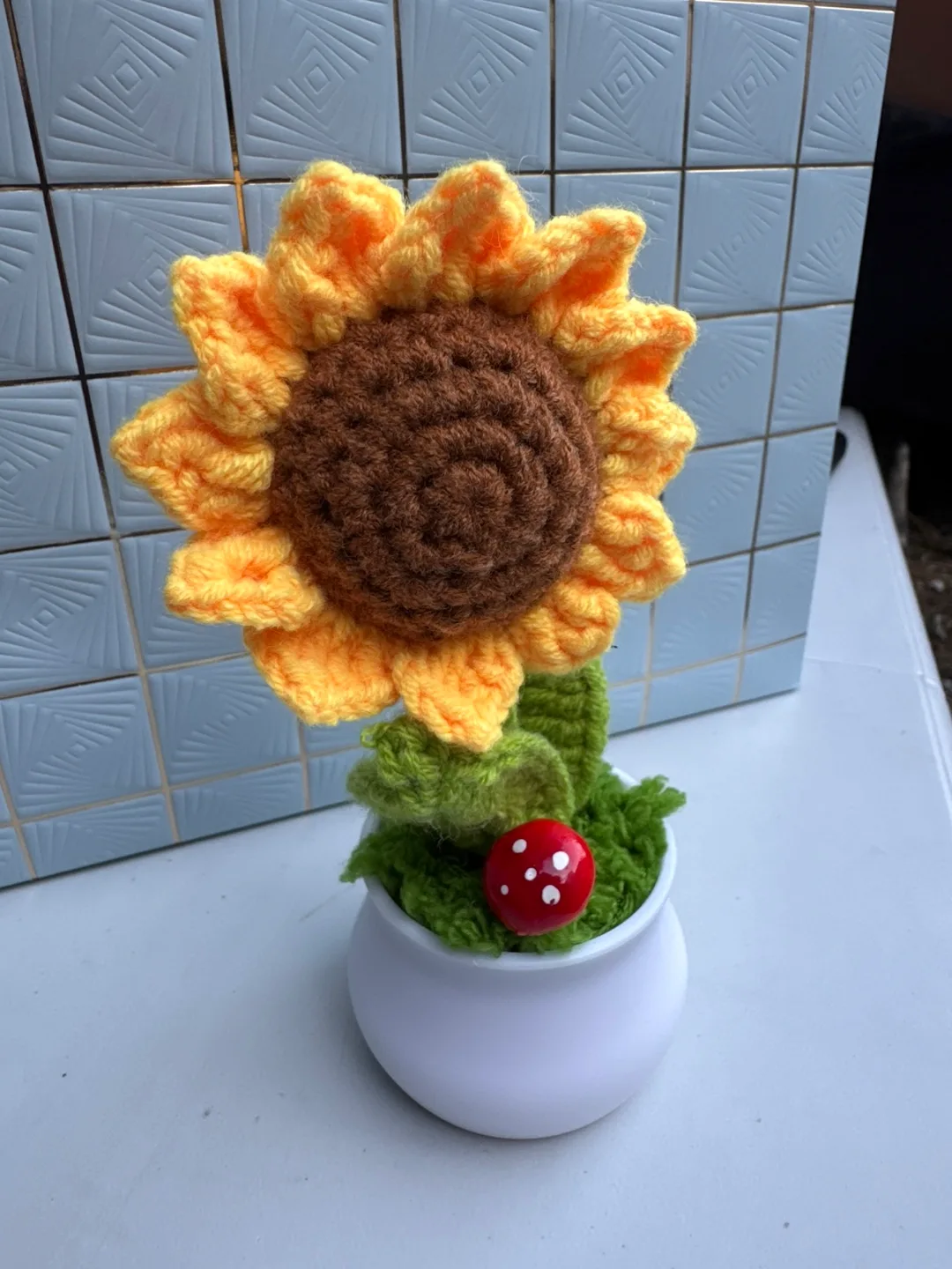 Handmade Crochet Sunflower Plant image indicator(2)