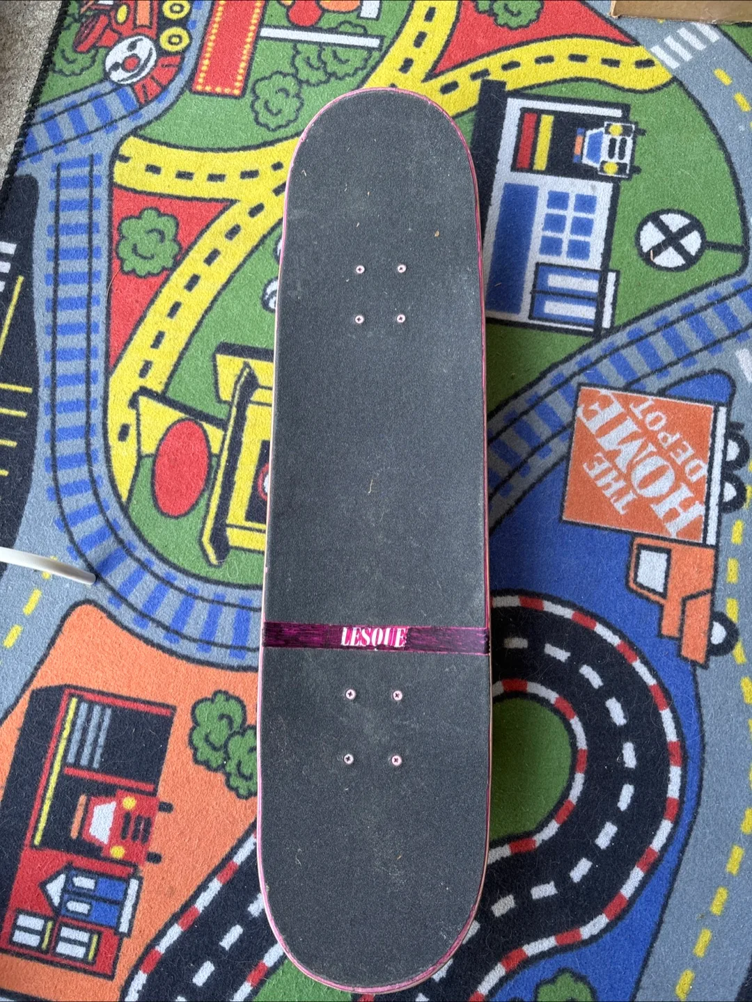 Lesque Skateboard Deck thumbnail