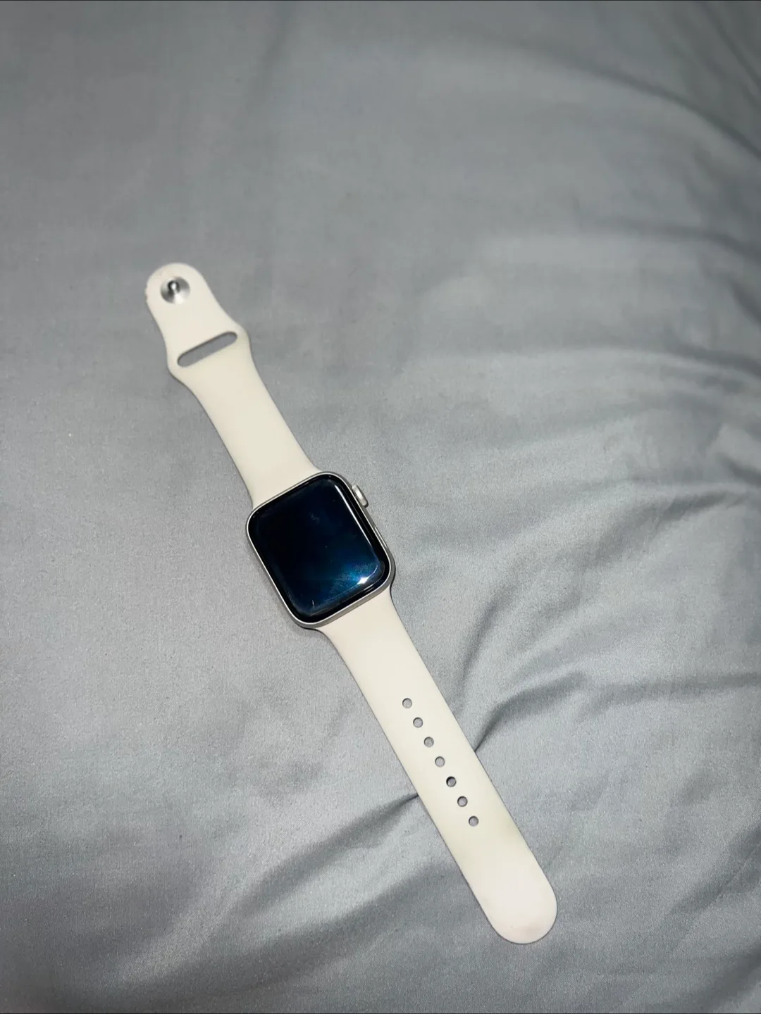Apple Watch SE 44mm- GPS thumbnail