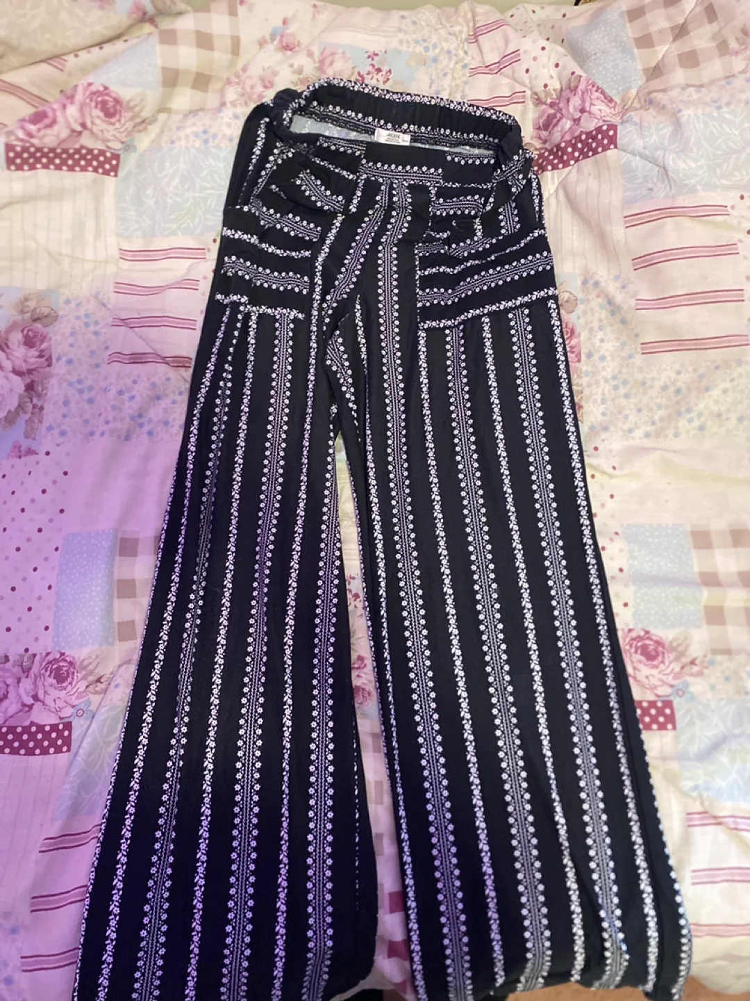 Black & White Striped Wide Leg Pants thumbnail