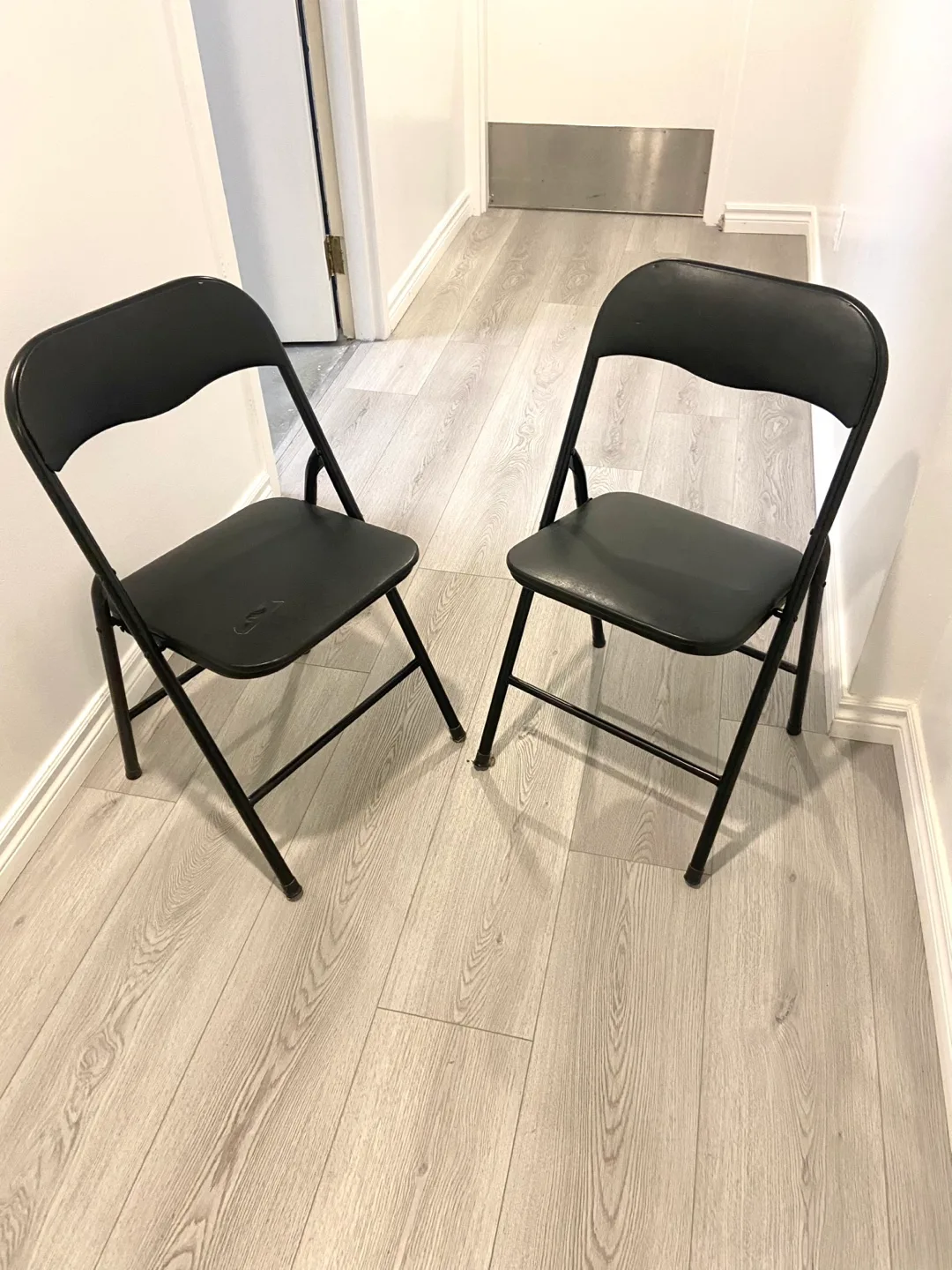 Folding Chairs - Set of 2 thumbnail