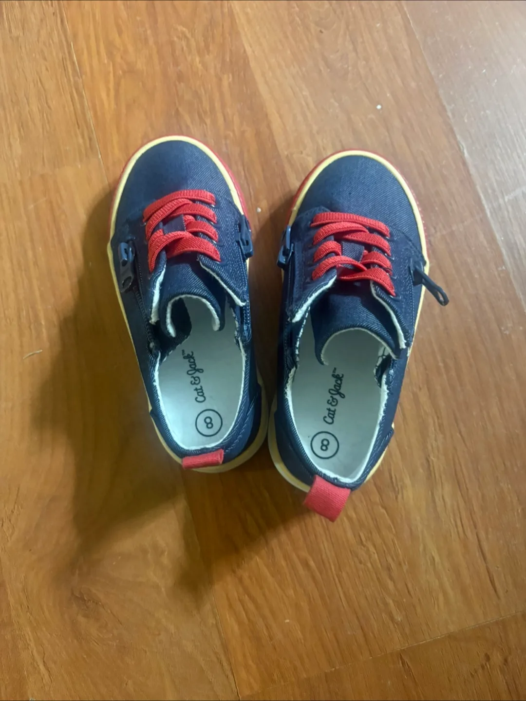 Cat & Jack Size 8 Kids' Shoes image indicator(2)