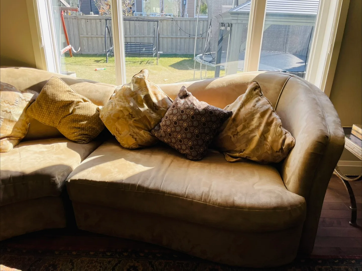 Sectional couch image indicator(3)