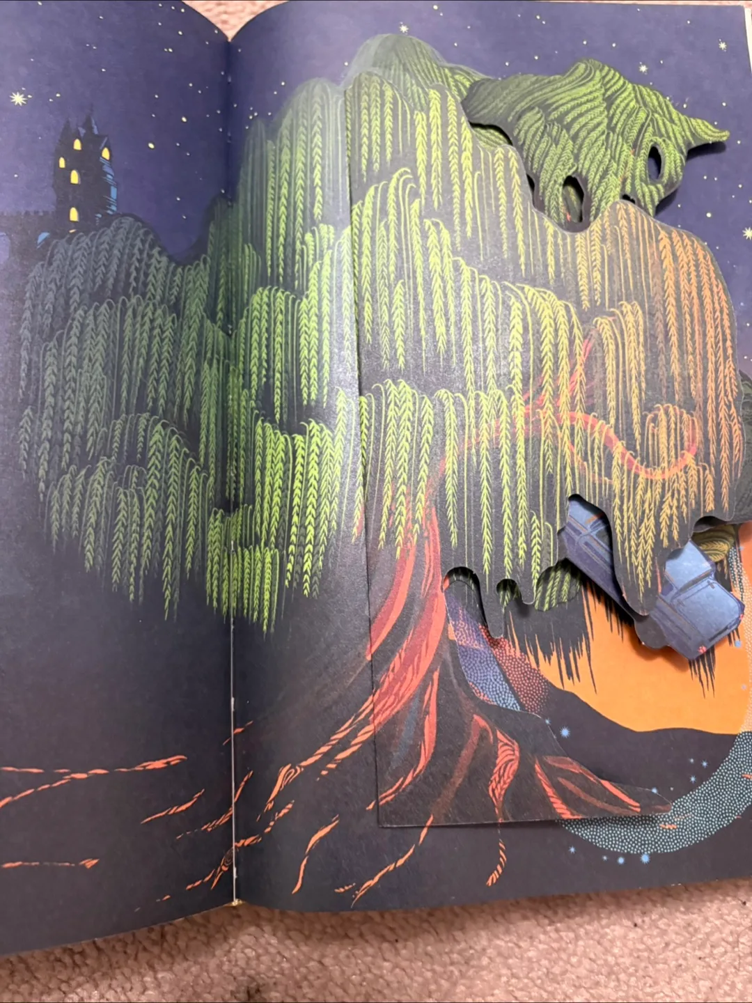 Harry Potter & the Chamber of Secrets: MinaLima Edition image indicator(3)