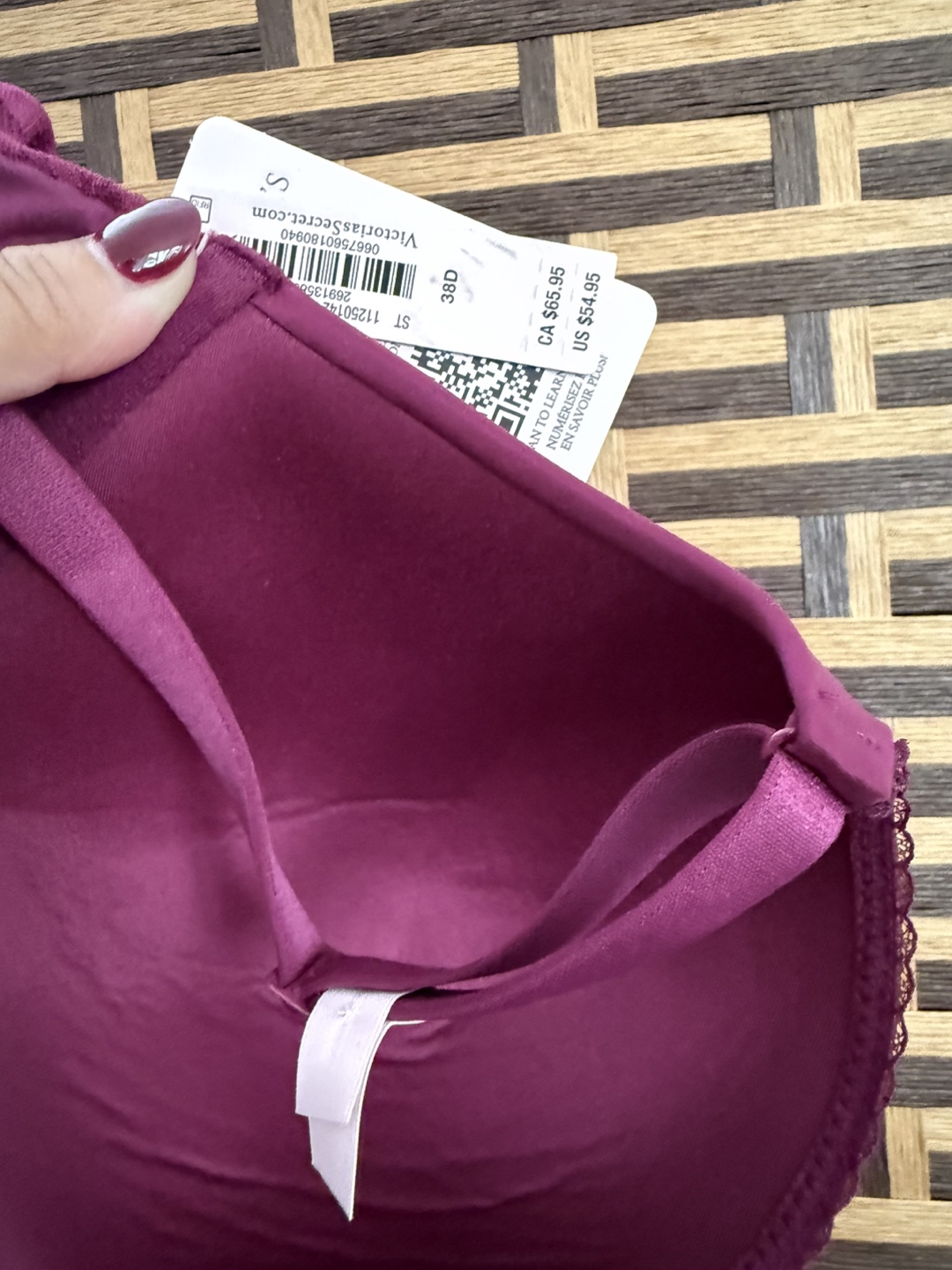 Victoria's Secret Bra - Size 38D - photo 2