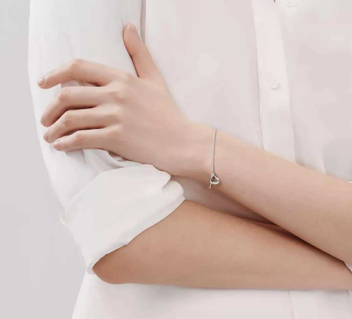 🤩HARD TO FIND🤩  Elsa Peretti Open Heart Bracelet, 11mm heart image indicator(5)