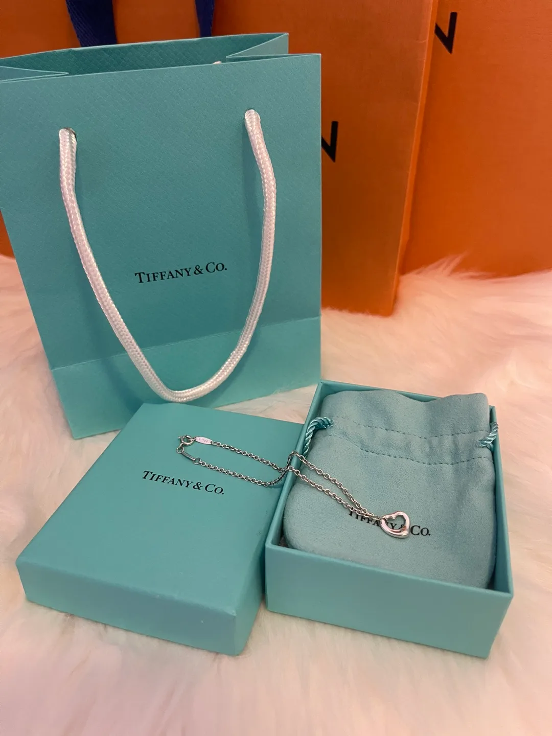 🤩HARD TO FIND🤩  Elsa Peretti Open Heart Bracelet, 11mm heart image indicator(2)