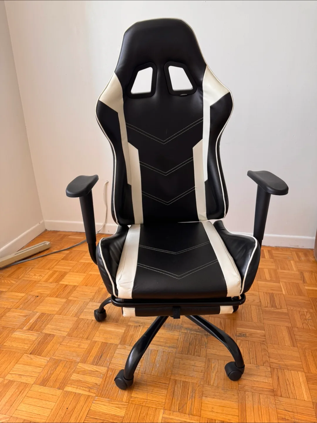 Black and White Gaming Chair thumbnail