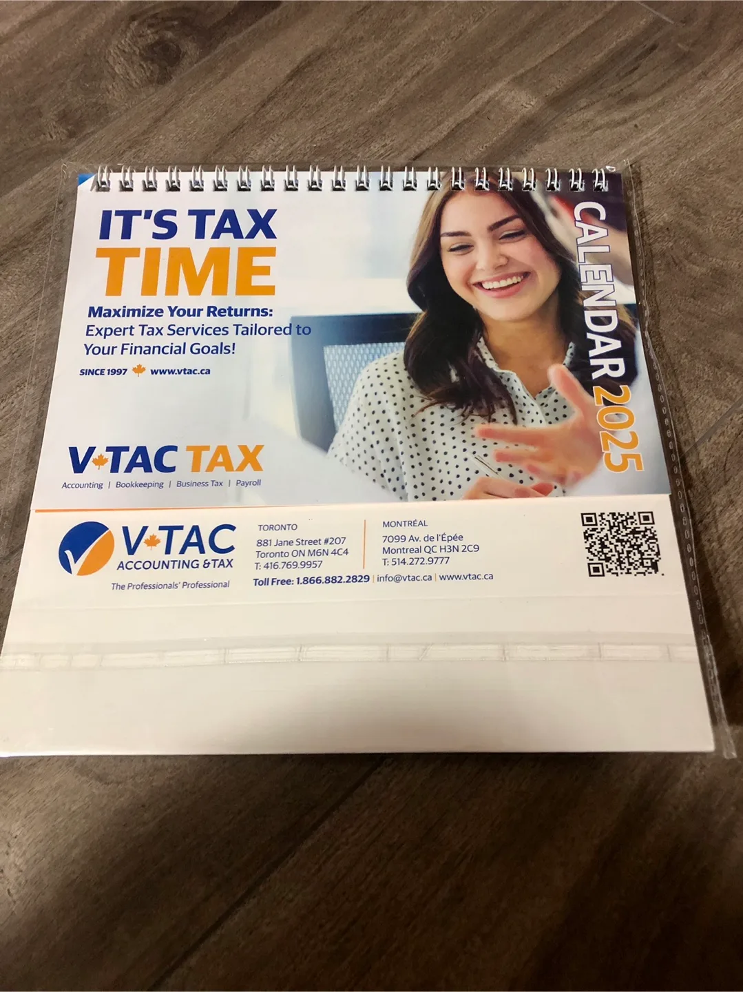 #freecycle 2025 Desk Top Calendar (Brand New) thumbnail