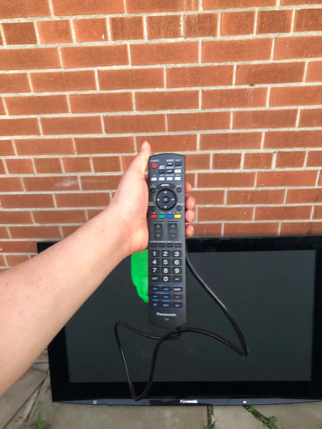 Panasonic TH-46PZ850U 46" Plasma TV image indicator(7)