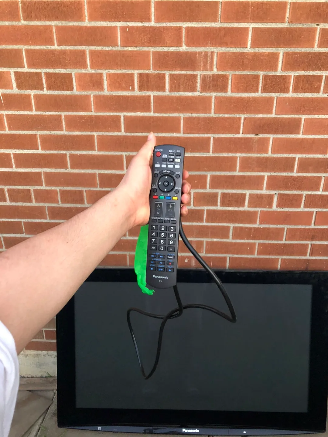 Panasonic TH-46PZ850U 46" Plasma TV image indicator(9)