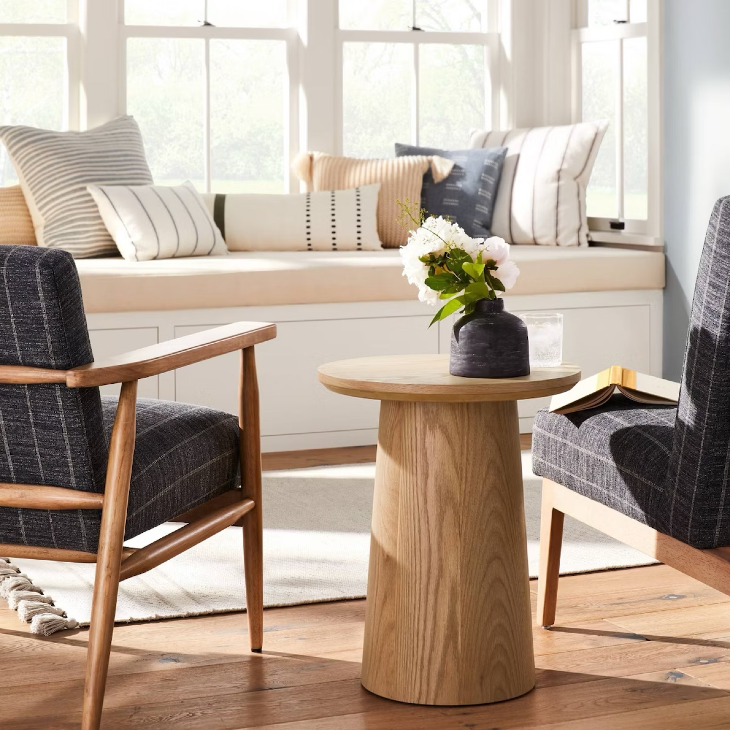 Wood Round Accent Table - 18"x22" - photo 2