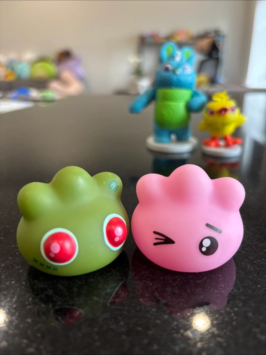 Freecycle listings mini figures image indicator(3)