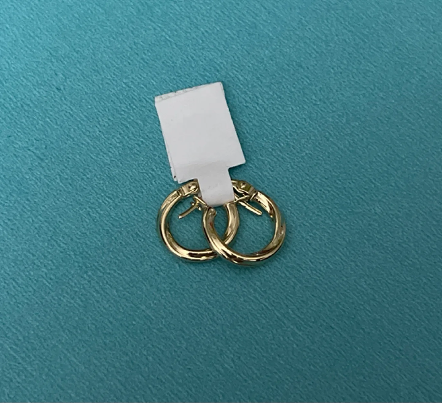 18k Saudi Gold Hoop Earrings thumbnail