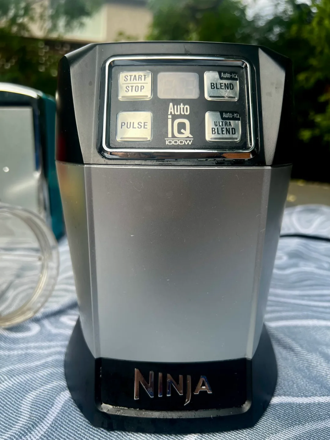 🥤 Ninja Auto-iQ 1000W Blender – Powerful & Compact! thumbnail