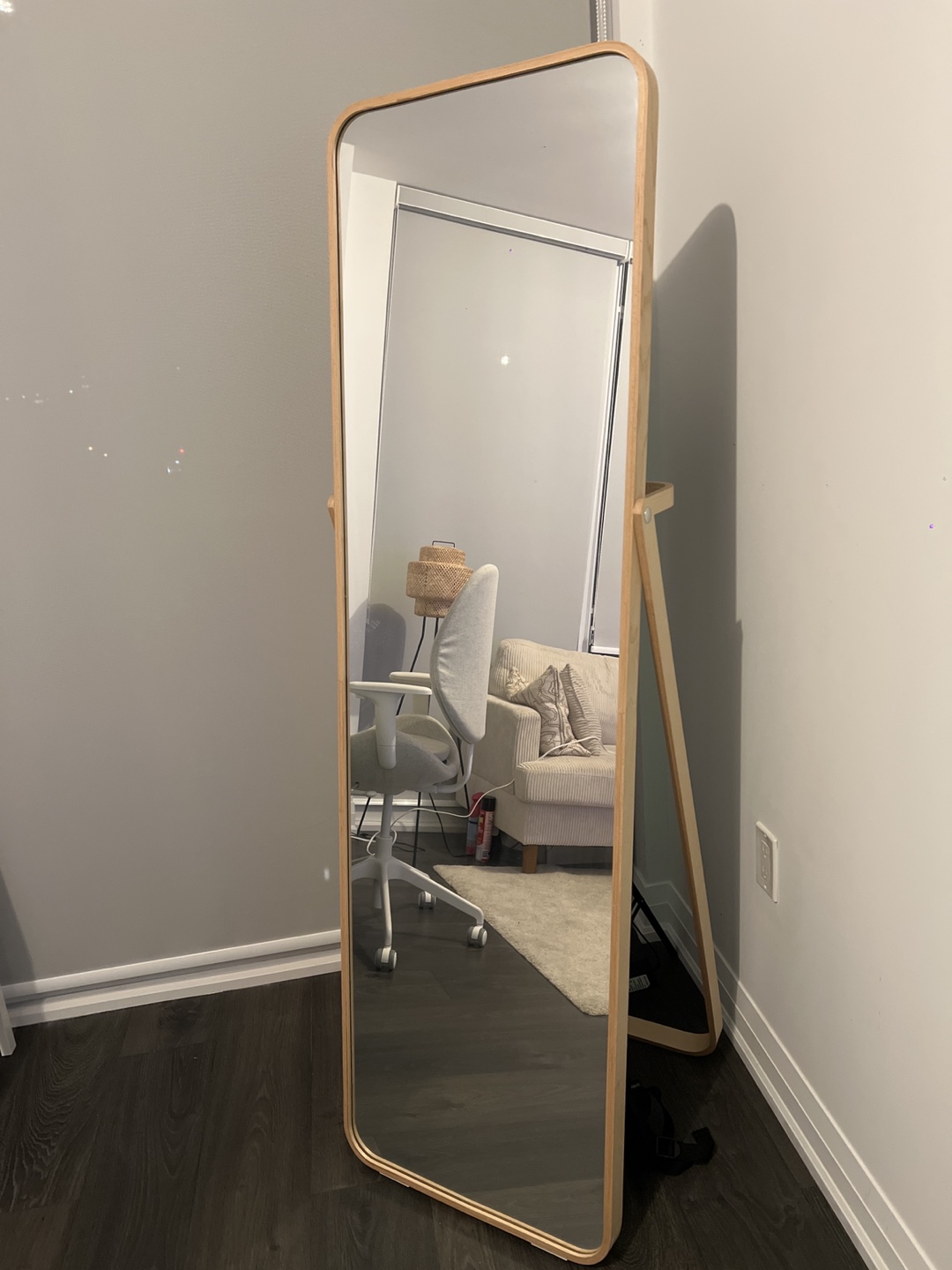 Ikornnes ikea mirror