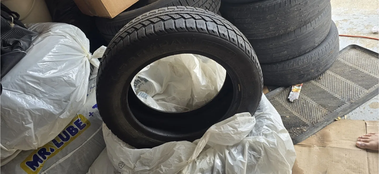 Used 4 Winter Tires 185/60R15 84S M+S Nissan image indicator(3)