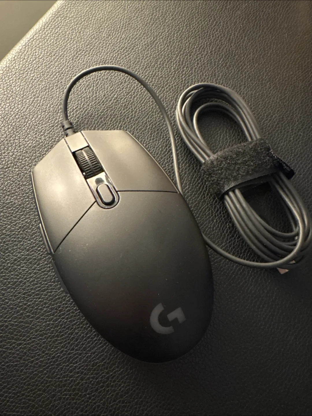 Logitech G203 LIGHTSYNC Wired Gaming Mouse image indicator(2)