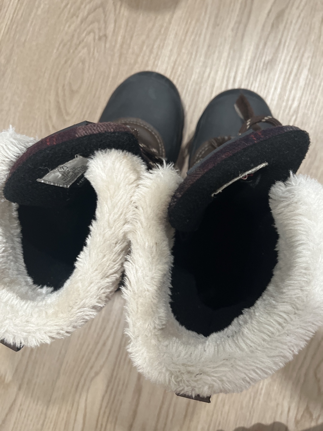 Ice Fields Winter Boots - Size 7 - photo 3