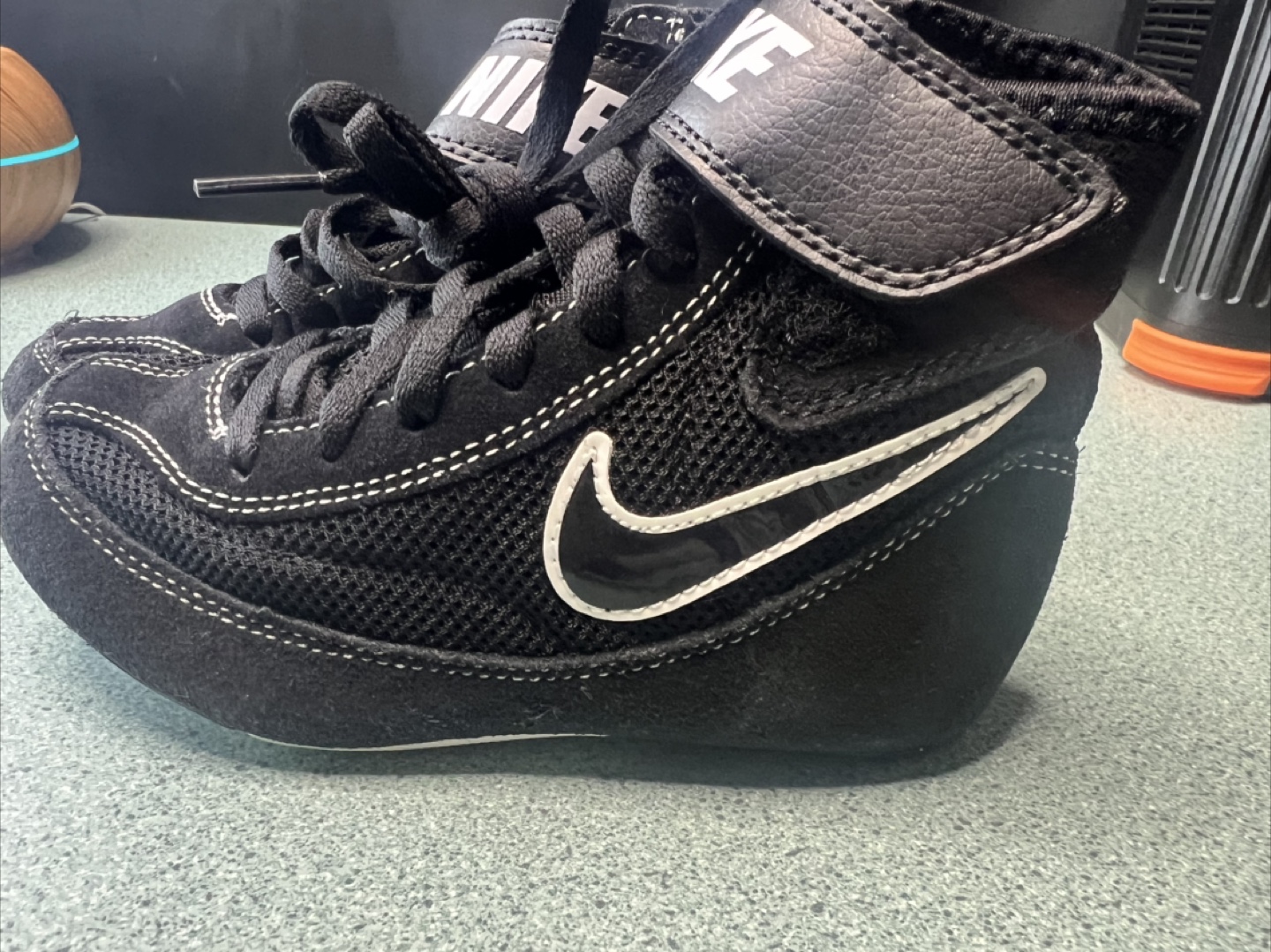 Nike Wrestling Shoes size 12C - photo 2
