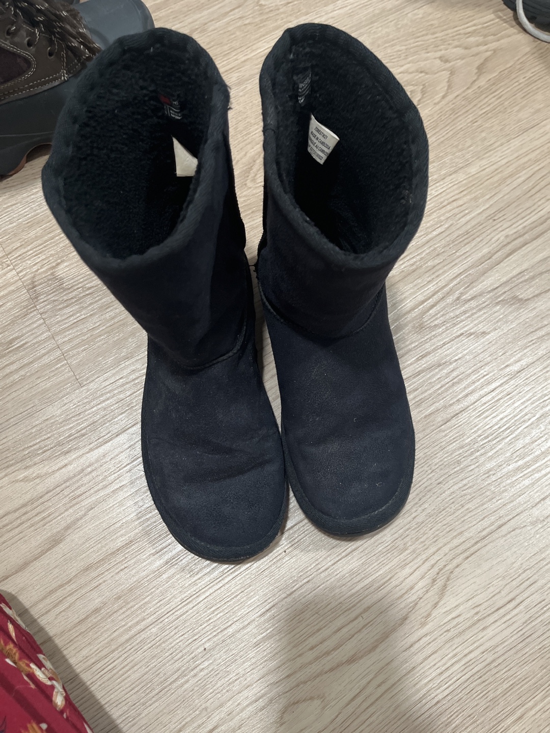UGG Boots - Black, Size 6