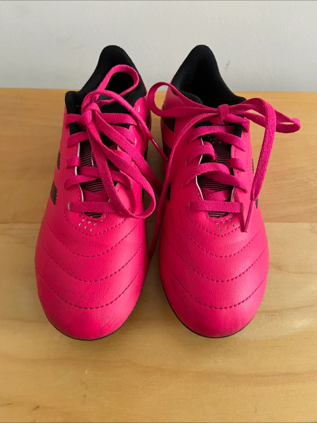 Adidas Pink Soccer Cleats thumbnail