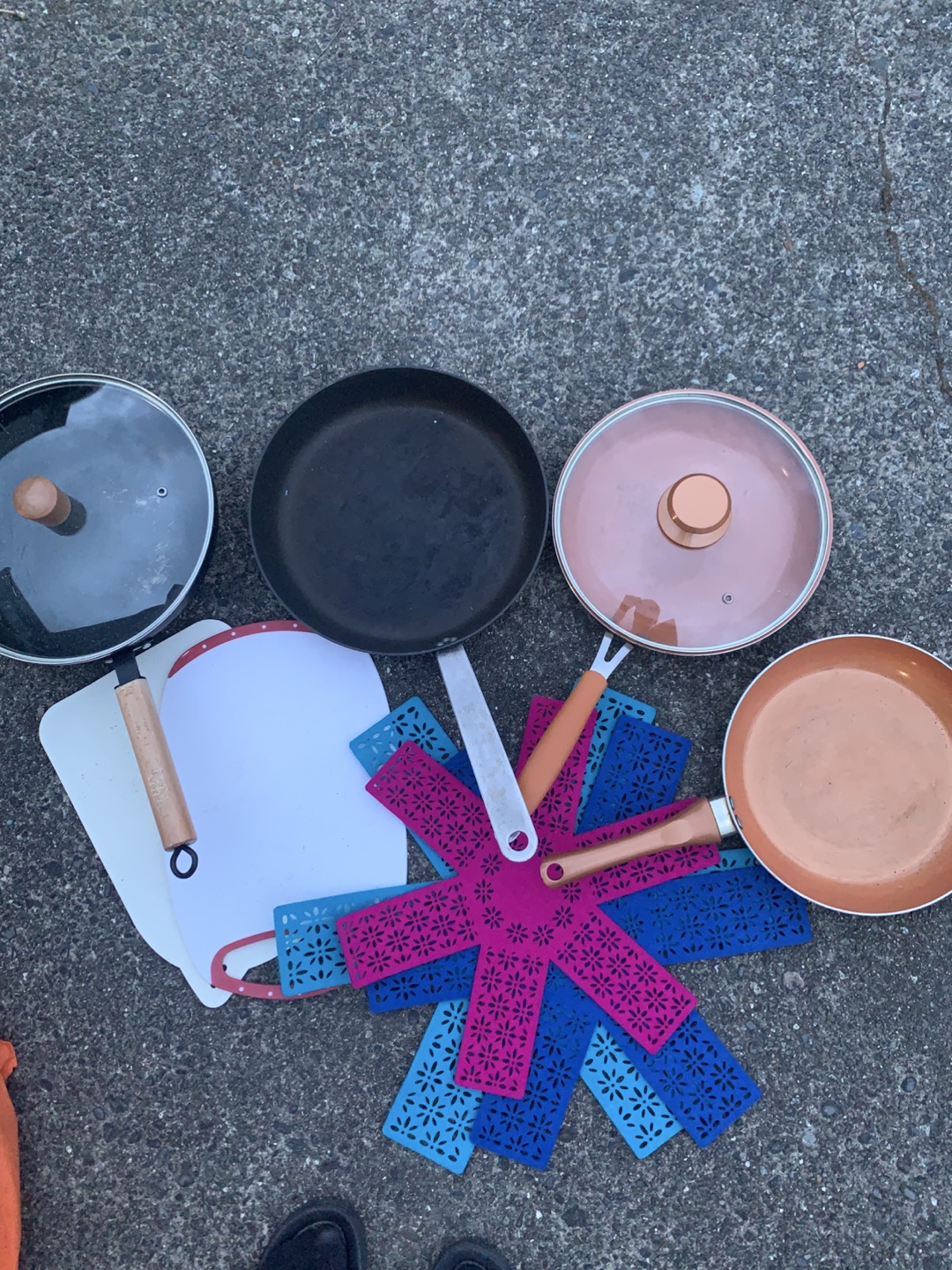 Pots, pans, lids and trivets