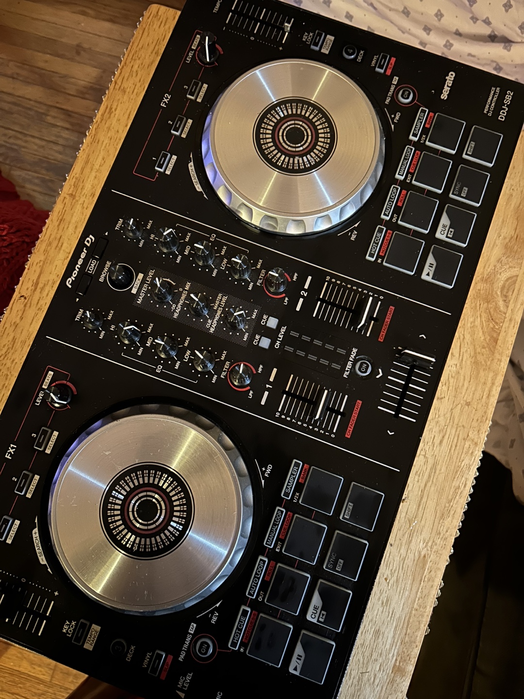 Pioneer DJ DDJ-SB2 DJ Controller